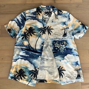 Medium Tommy Bahama Hawaiian Shirt! Size M/M!